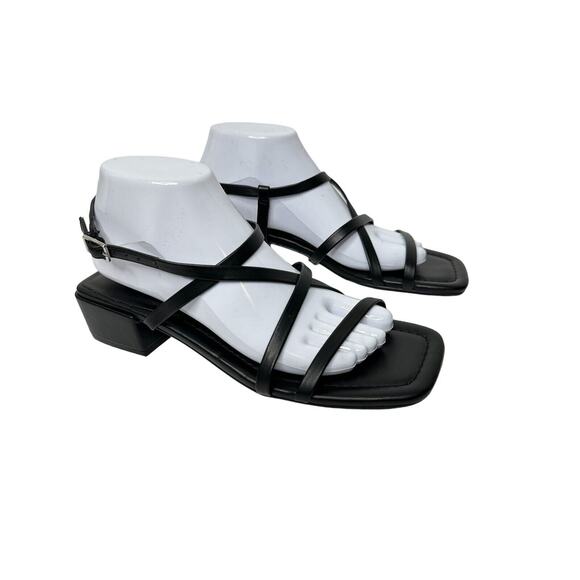 Steve Madden Shoes - NEW Steve Madden Womens Appealing Sandal 9M Strappy Vegan Leather Block Heel